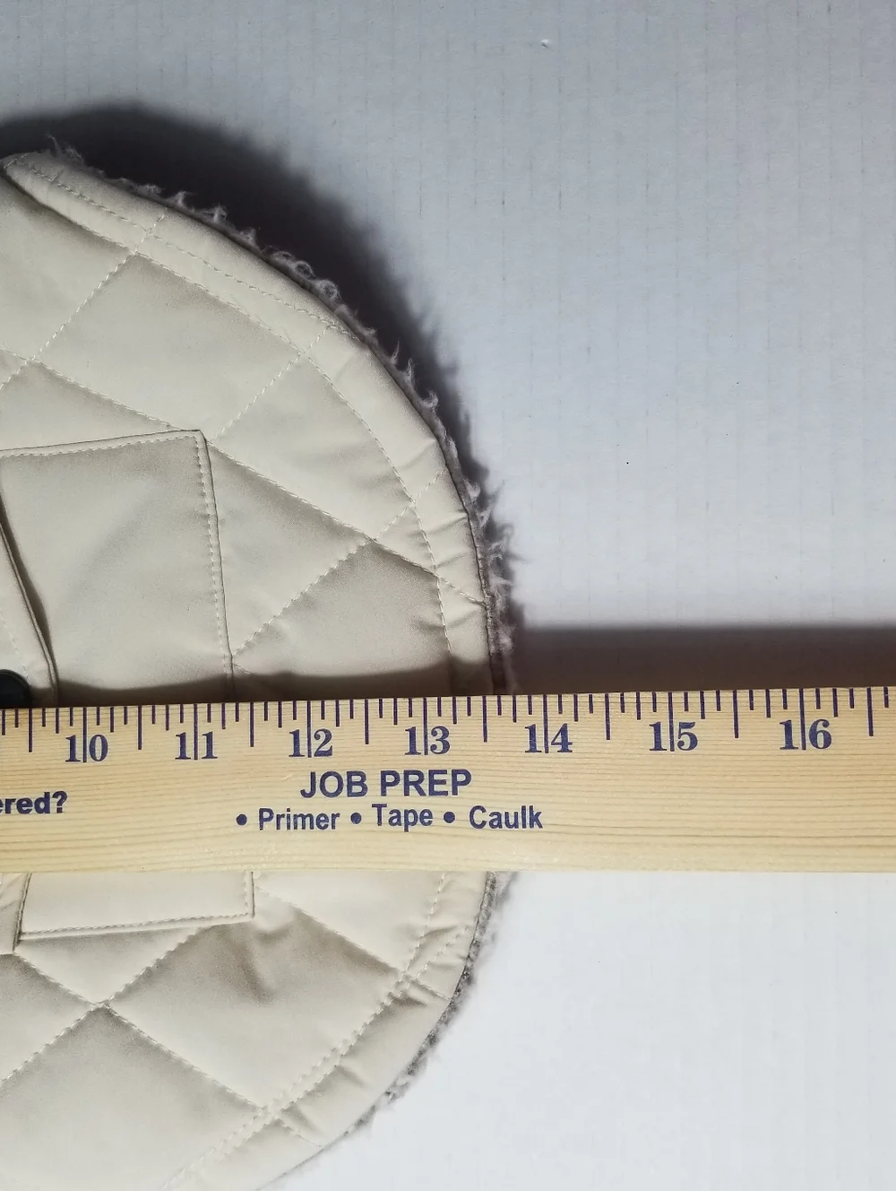 FREE COUNTRY DOG CREAM QUILTED WITH SHERPA COAT SIZE SMALL (RUNS LARGER)